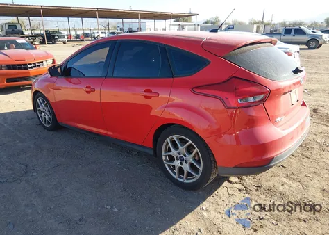 2015 Ford Focus Se z USA, uszkodzony, nr VIN 1FADP3K28FL326512